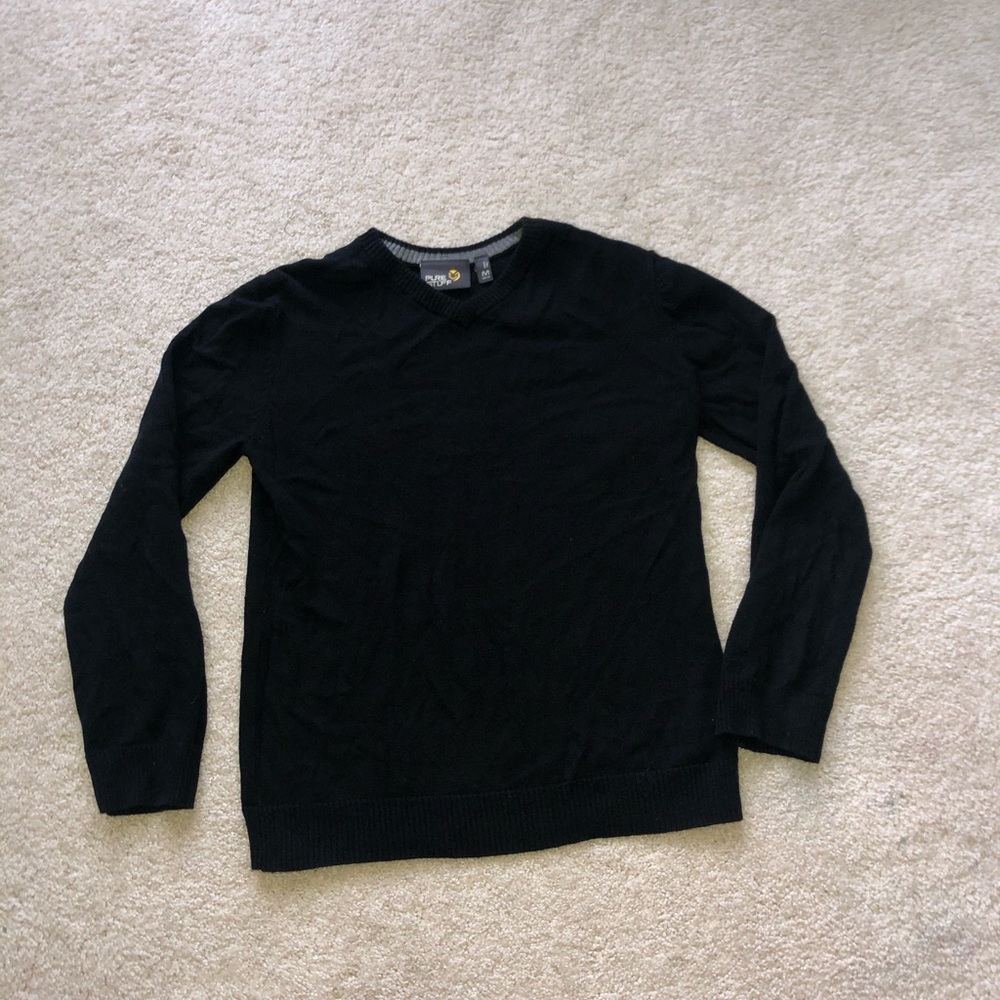 Comfy black sweater